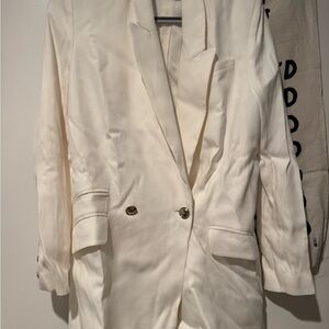 Elegant White Women's Blazer